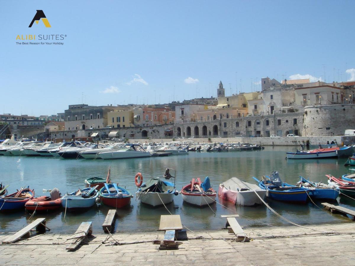 Alibi Suites Suite Museum: Gioiello Con Vista Sul Museo Archeologico Nazionale, Letto E Doccia Con Cromoterapia, Smart Tv, Wifi E A/C Ruvo di Puglia Exterior foto